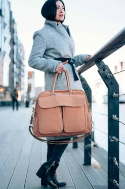 Bizzi Growin POD® Pusletaske og rejseseng - Vegan Leather - Porcini