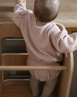 Curve Lab Læringstårn - Birketræsfinér med en overflade afslutning i egetræ