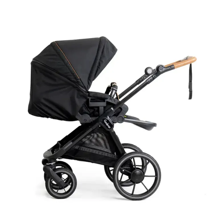 Emmaljunga FLAT+ - Outdoor Black