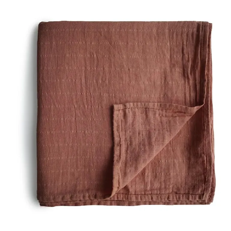 Mushie Swaddle Cognac