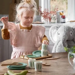 Spisesæt til 4 træ